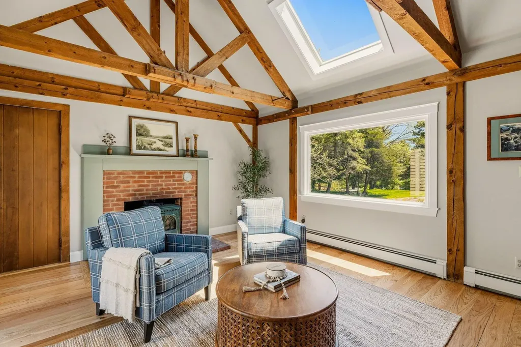 20 Captains Way Kittery ME 03905