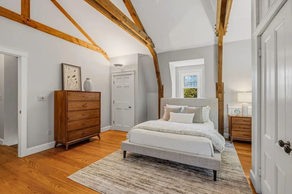20 Captains Way Kittery ME 03905