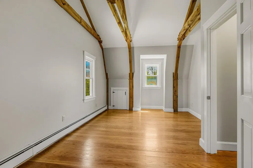 20 Captains Way Kittery ME 03905