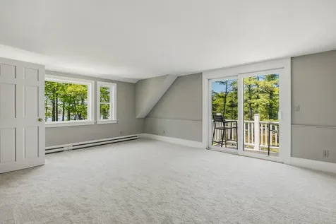 20 Captains Way Kittery ME 03905