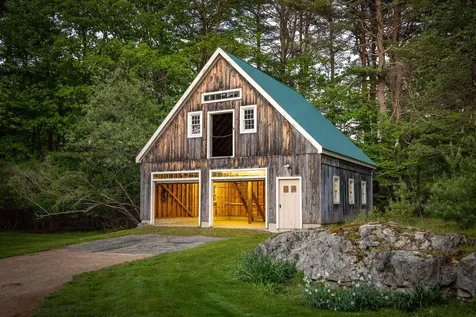 20 Captains Way Kittery ME 03905