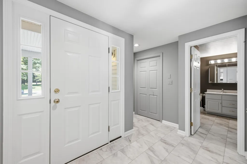 14 Hampton Glen Drive Kennebunk ME 04043