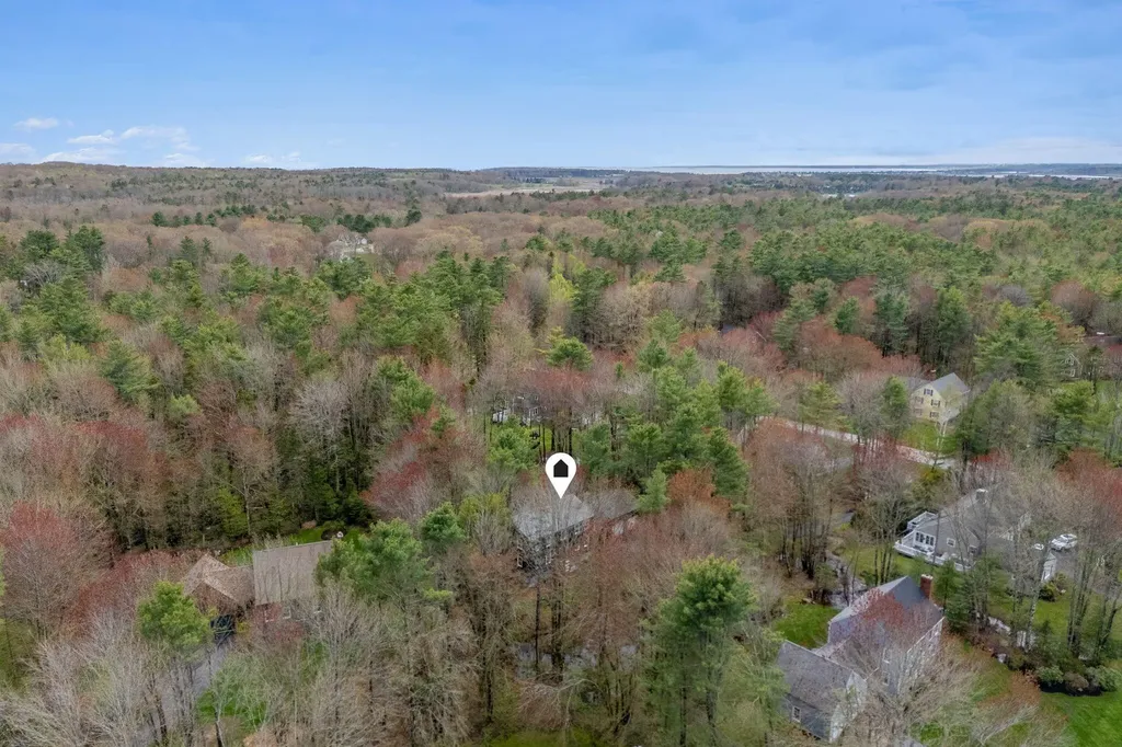 8 Mast Road Scarborough ME 04074