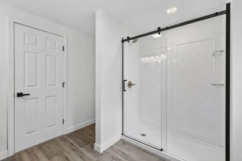 8 Mast Road Scarborough ME 04074