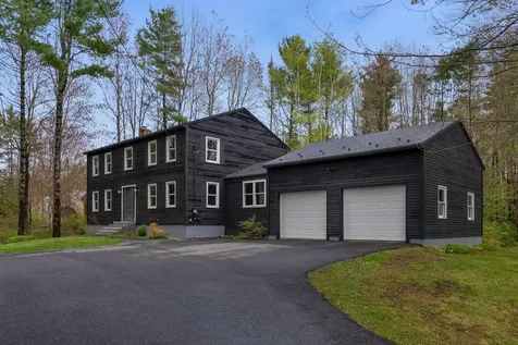 8 Mast Road Scarborough ME 04074