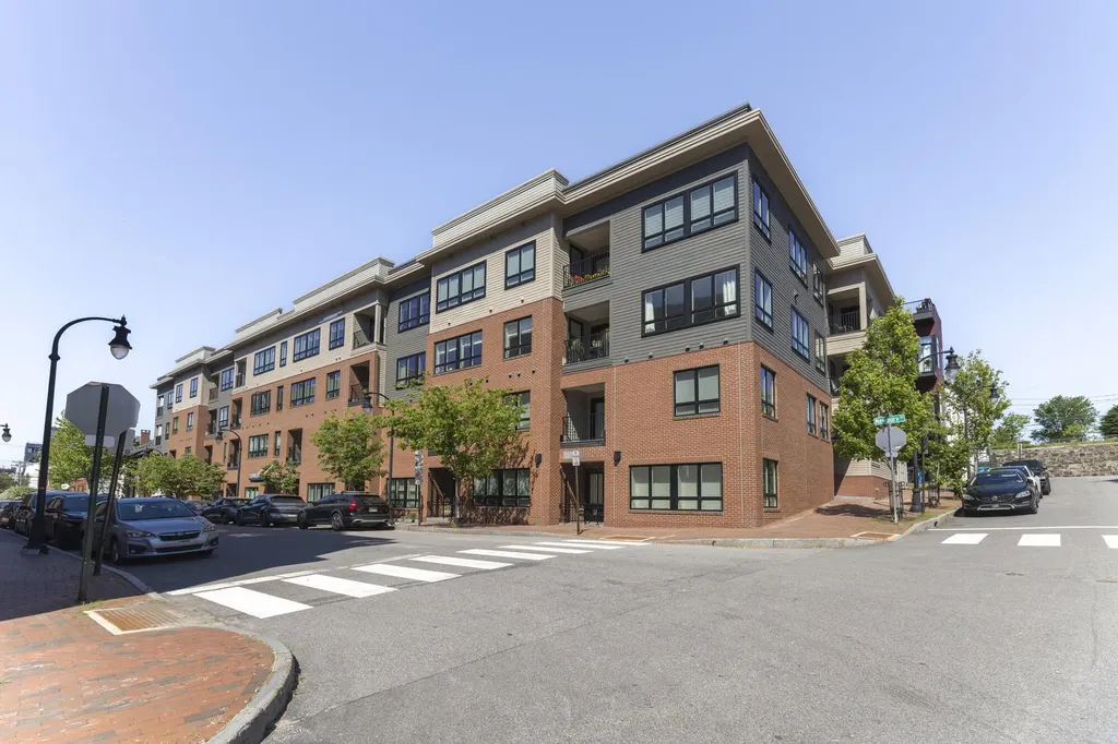 113 Newbury Street Portland ME 04101