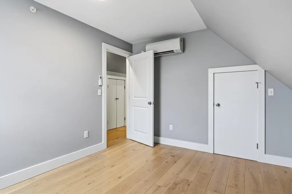9 Cole Street South Portland ME 04106