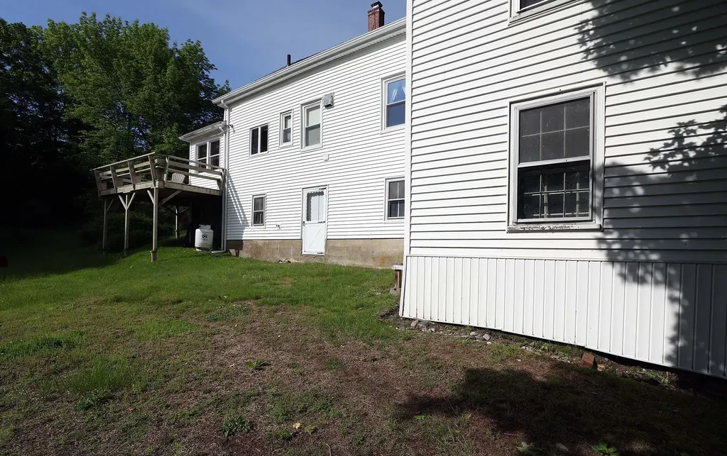 28 Greenville Street Hallowell ME 04347