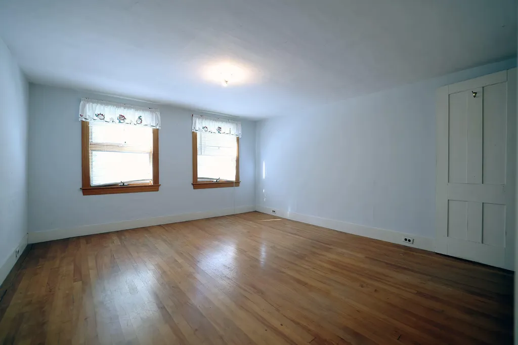 28 Greenville Street Hallowell ME 04347