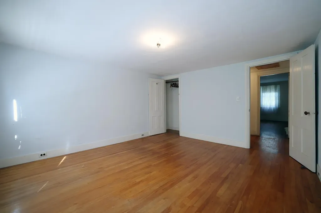 28 Greenville Street Hallowell ME 04347