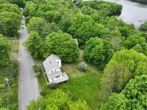 28 Greenville Street Hallowell ME 04347
