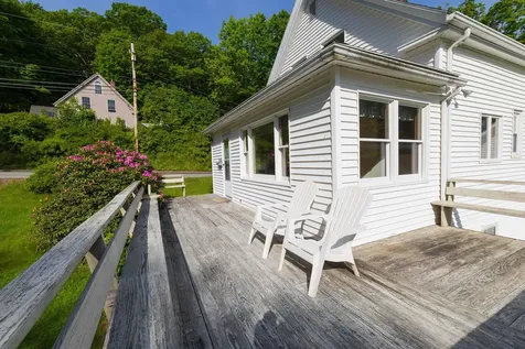 28 Greenville Street Hallowell ME 04347