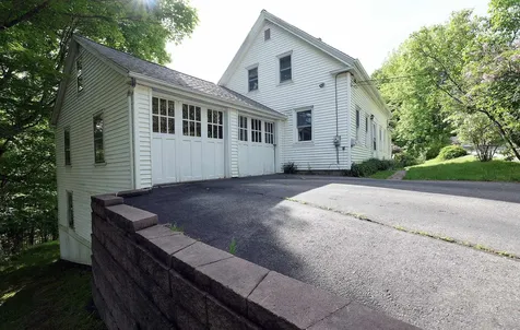 28 Greenville Street Hallowell ME 04347