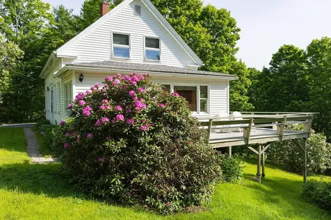 28 Greenville Street Hallowell ME 04347