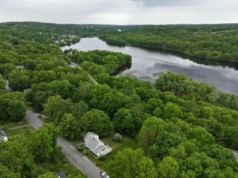 28 Greenville Street Hallowell ME 04347