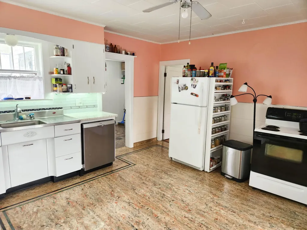 21 Boundary Line Road Bridgewater ME 04735