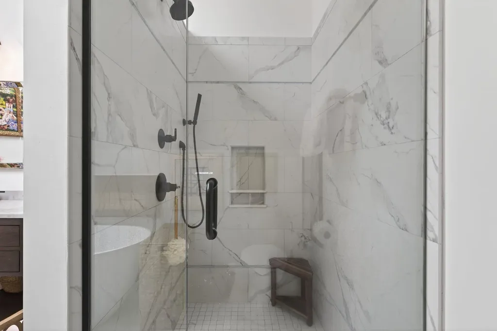 492 W Elm Street Yarmouth ME 04096