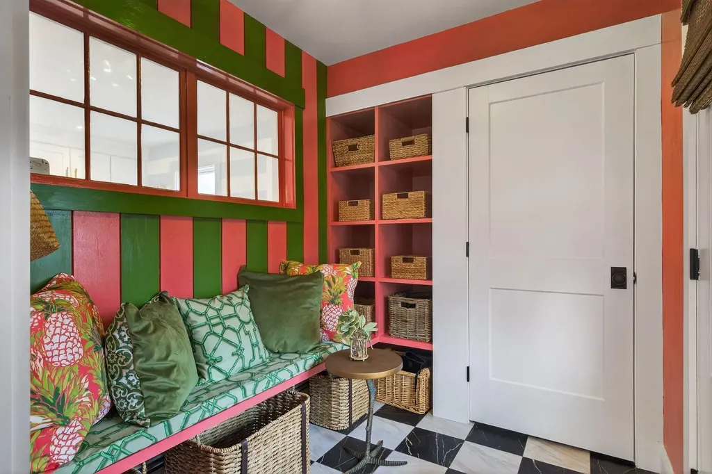492 W Elm Street Yarmouth ME 04096