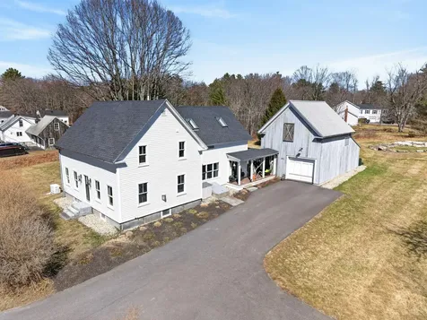 492 W Elm Street Yarmouth ME 04096