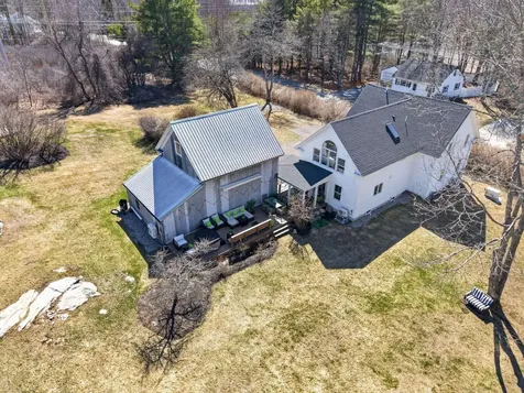 492 W Elm Street Yarmouth ME 04096
