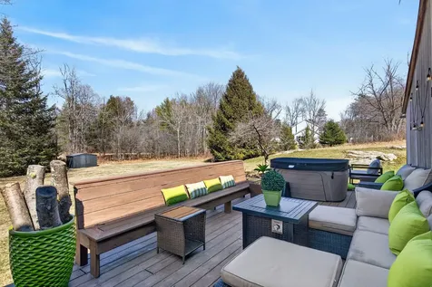 492 W Elm Street Yarmouth ME 04096