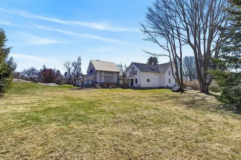 492 W Elm Street Yarmouth ME 04096