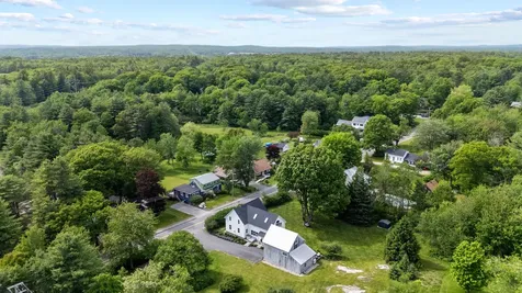 492 W Elm Street Yarmouth ME 04096