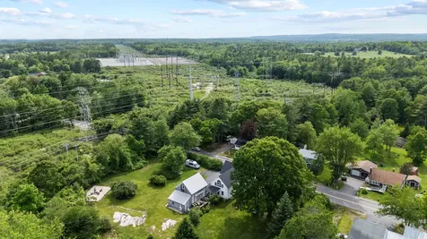 492 W Elm Street Yarmouth ME 04096