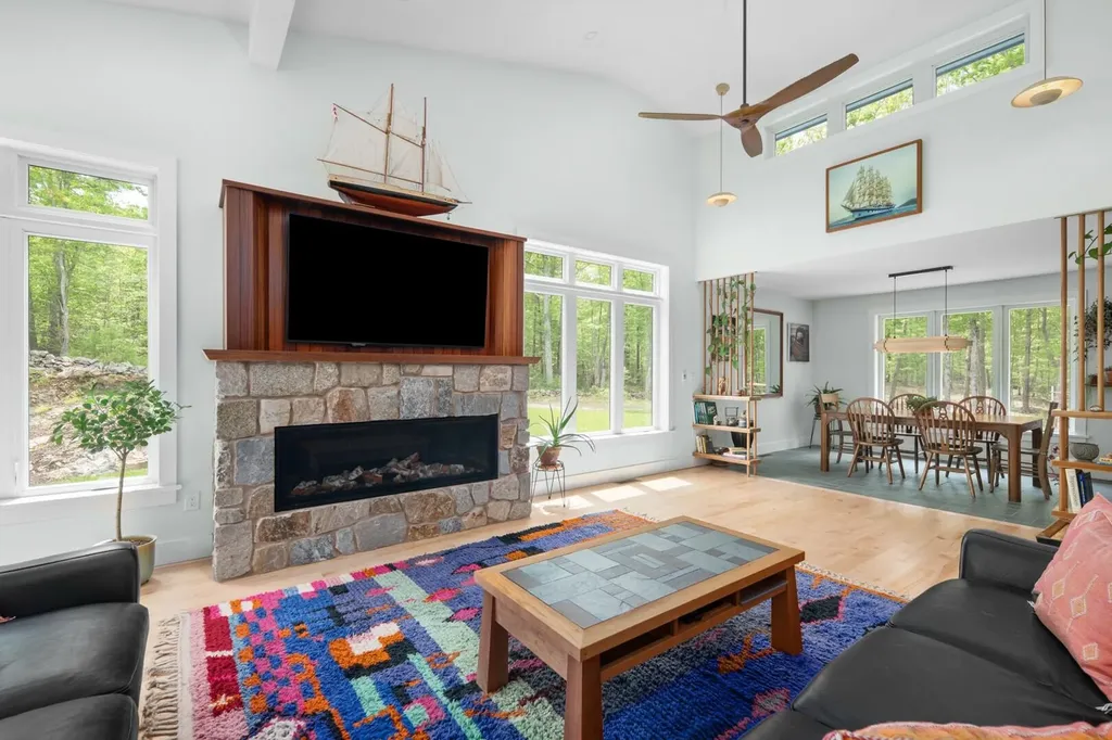 92 Flynn Lane Ogunquit ME 03907