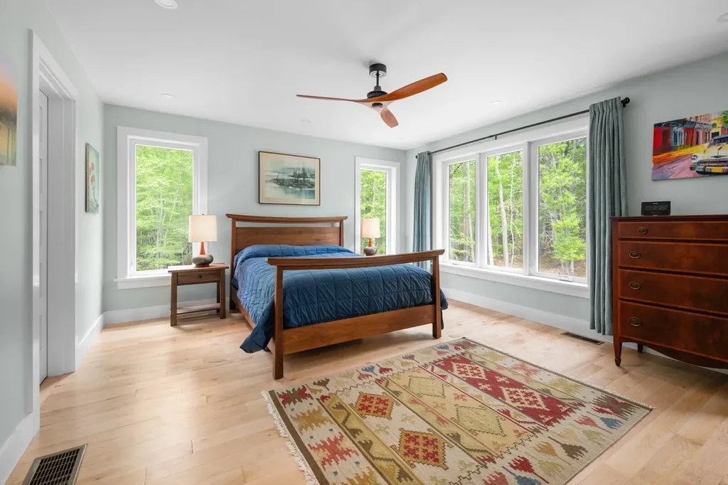 92 Flynn Lane Ogunquit ME 03907
