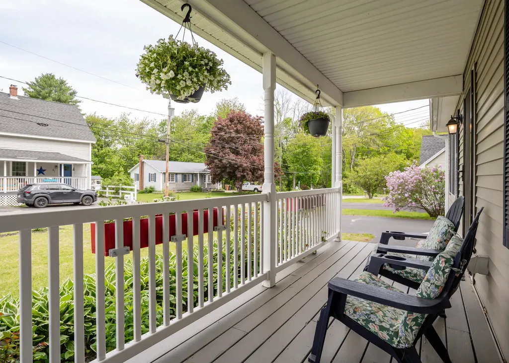 50 Glenwood Avenue Saco ME 04072