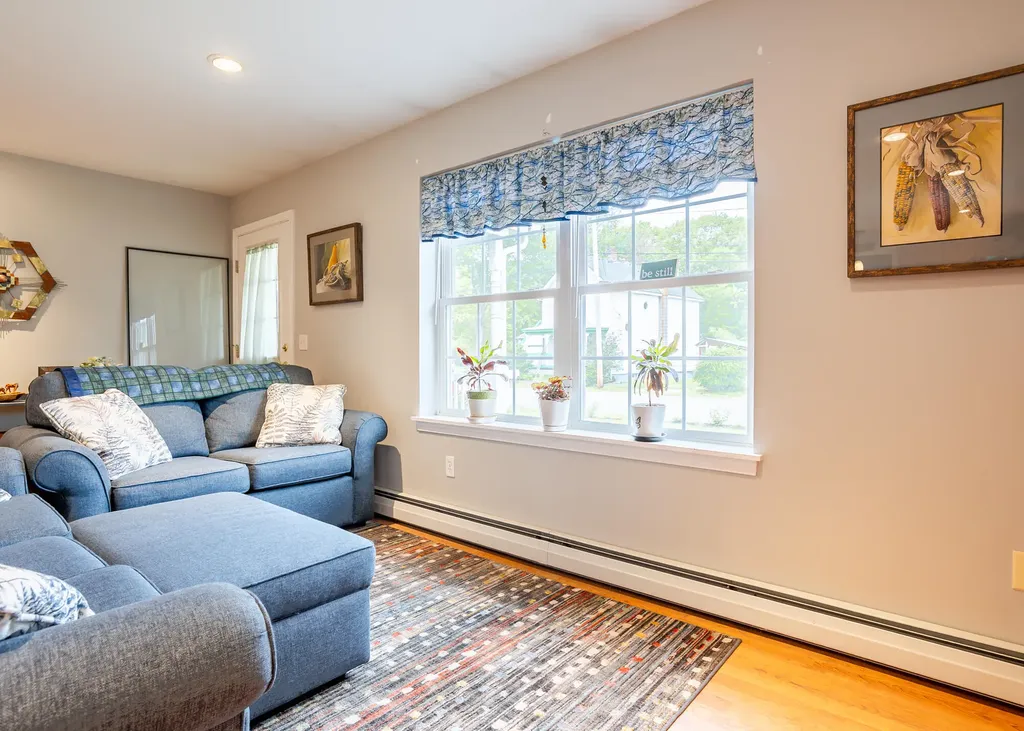 50 Glenwood Avenue Saco ME 04072
