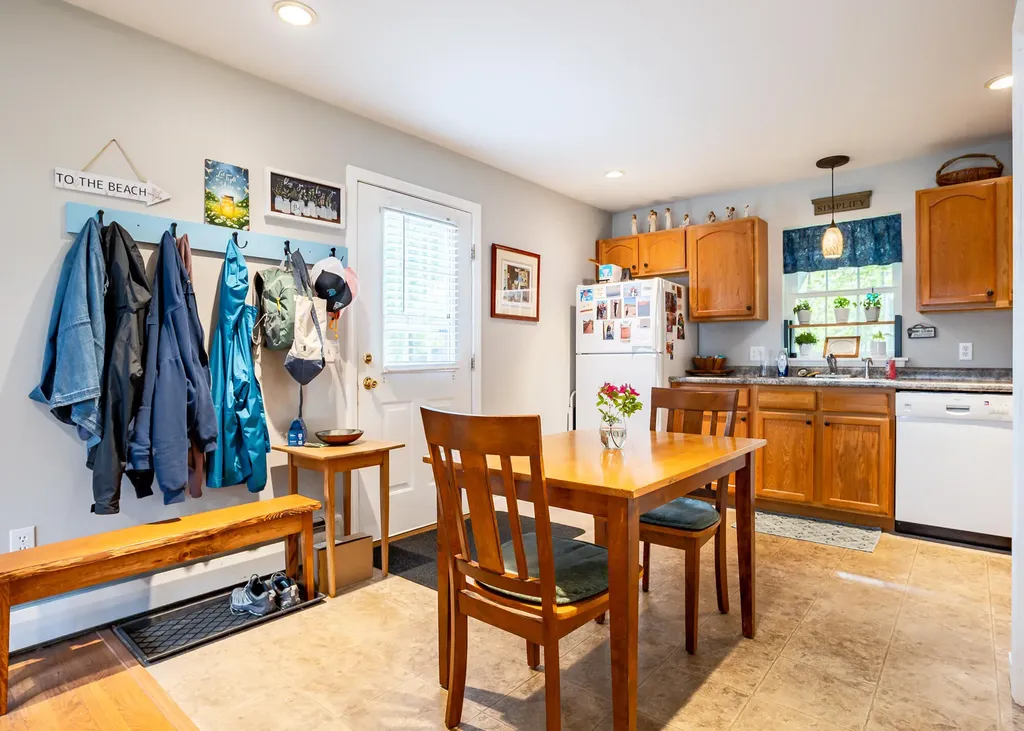 50 Glenwood Avenue Saco ME 04072