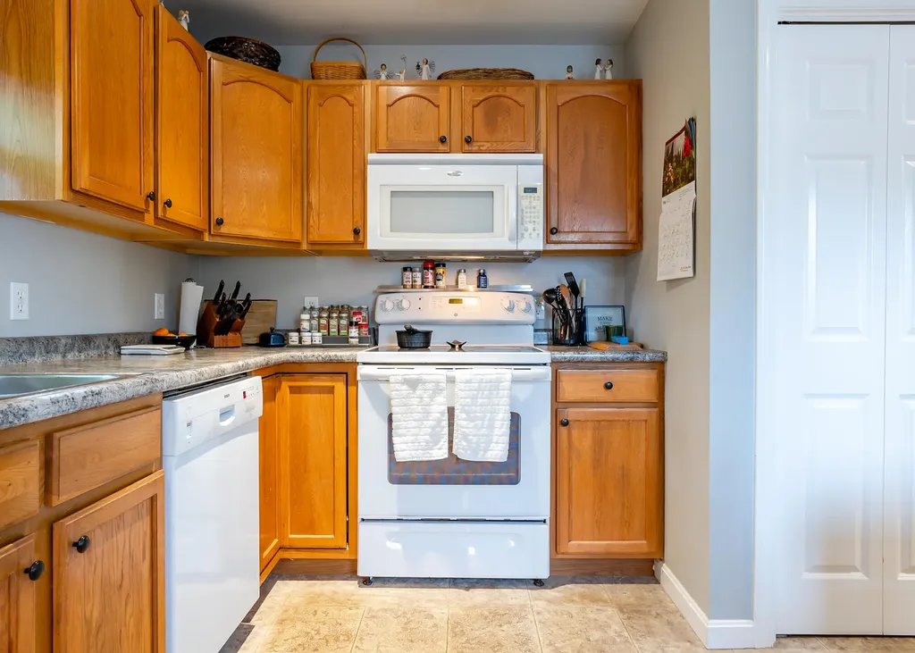 50 Glenwood Avenue Saco ME 04072
