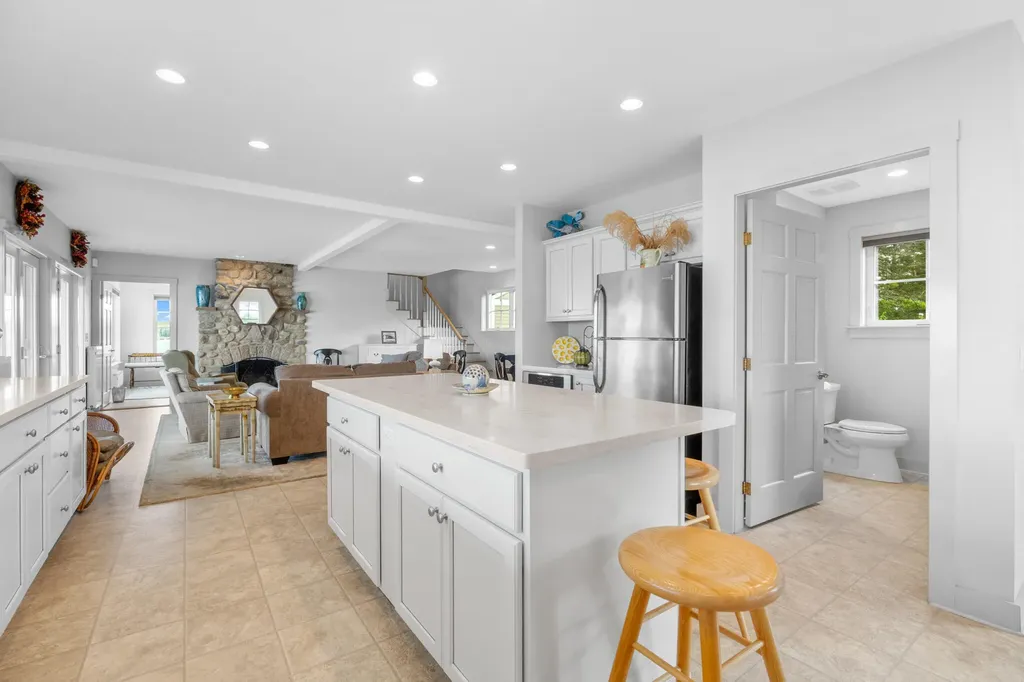 9 Elwell Point South Thomaston ME 04858