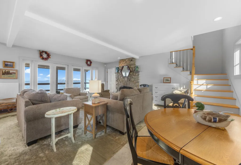 9 Elwell Point South Thomaston ME 04858