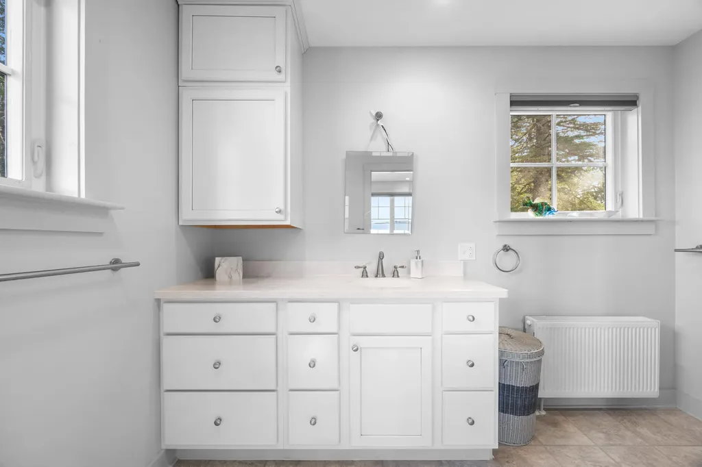 9 Elwell Point South Thomaston ME 04858
