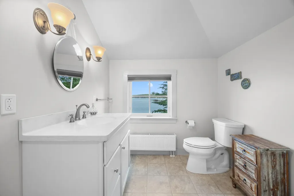 9 Elwell Point South Thomaston ME 04858