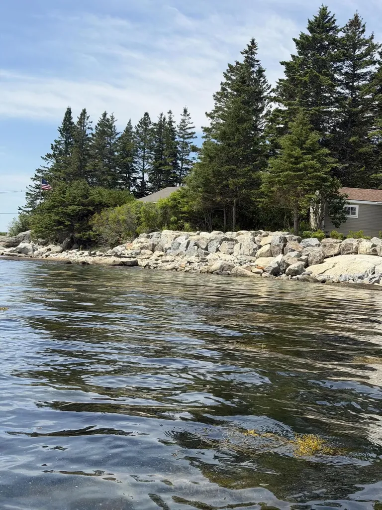 9 Elwell Point South Thomaston ME 04858