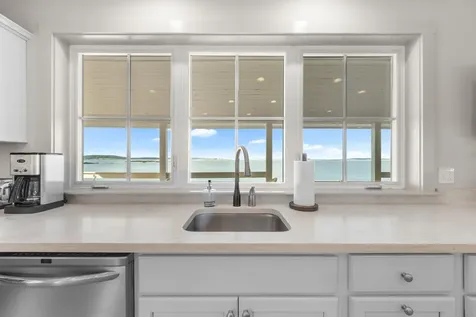 9 Elwell Point South Thomaston ME 04858