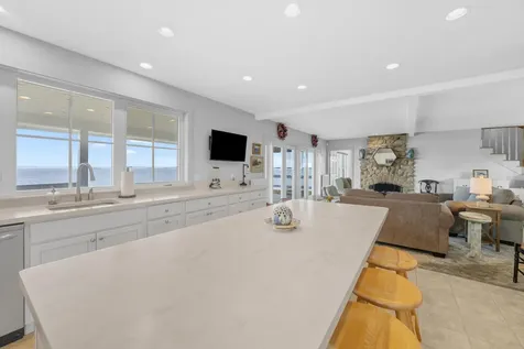 9 Elwell Point South Thomaston ME 04858