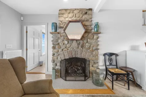 9 Elwell Point South Thomaston ME 04858
