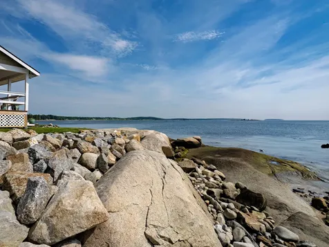 9 Elwell Point South Thomaston ME 04858