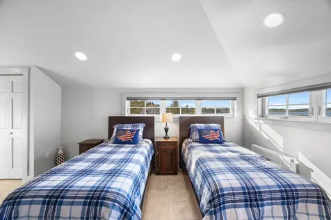 9 Elwell Point South Thomaston ME 04858