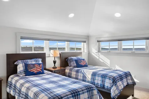 9 Elwell Point South Thomaston ME 04858