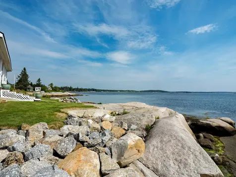 9 Elwell Point South Thomaston ME 04858