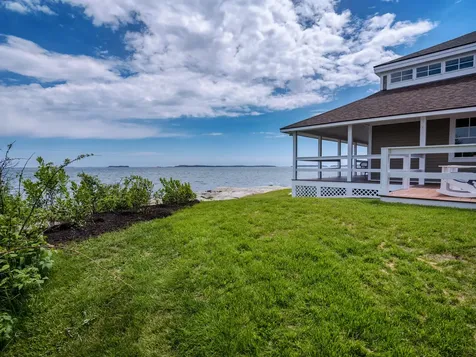 9 Elwell Point South Thomaston ME 04858