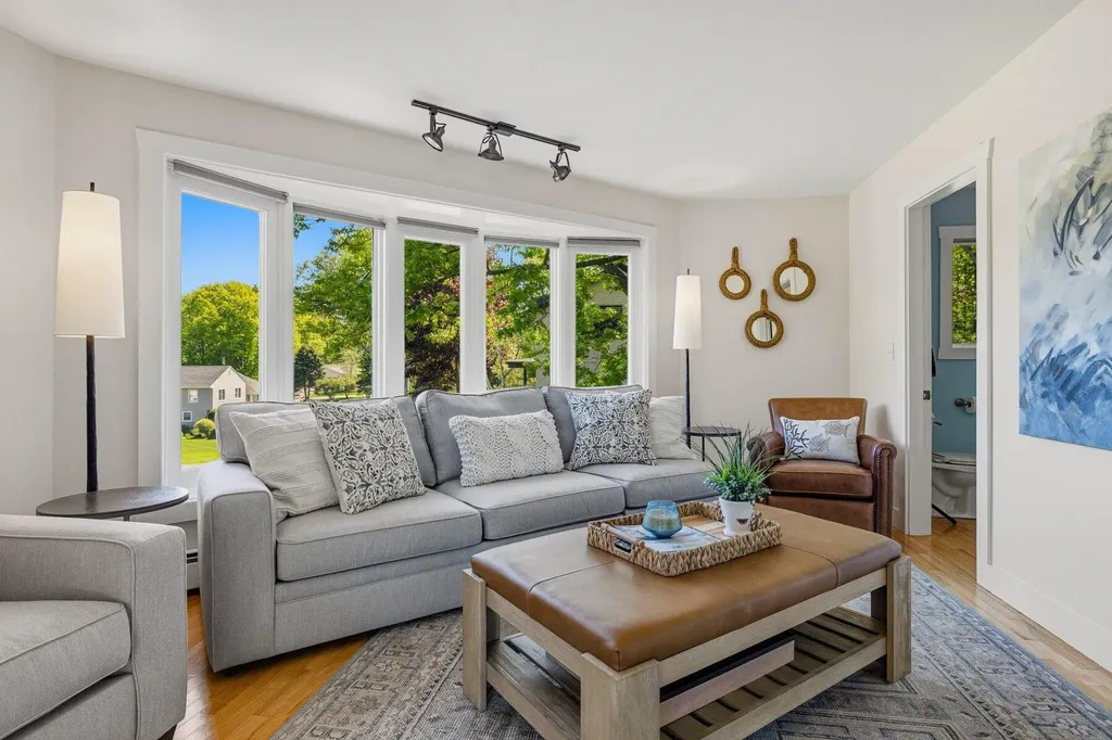 13 Wavecrest Drive York ME 03909