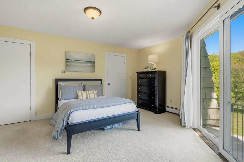13 Wavecrest Drive York ME 03909