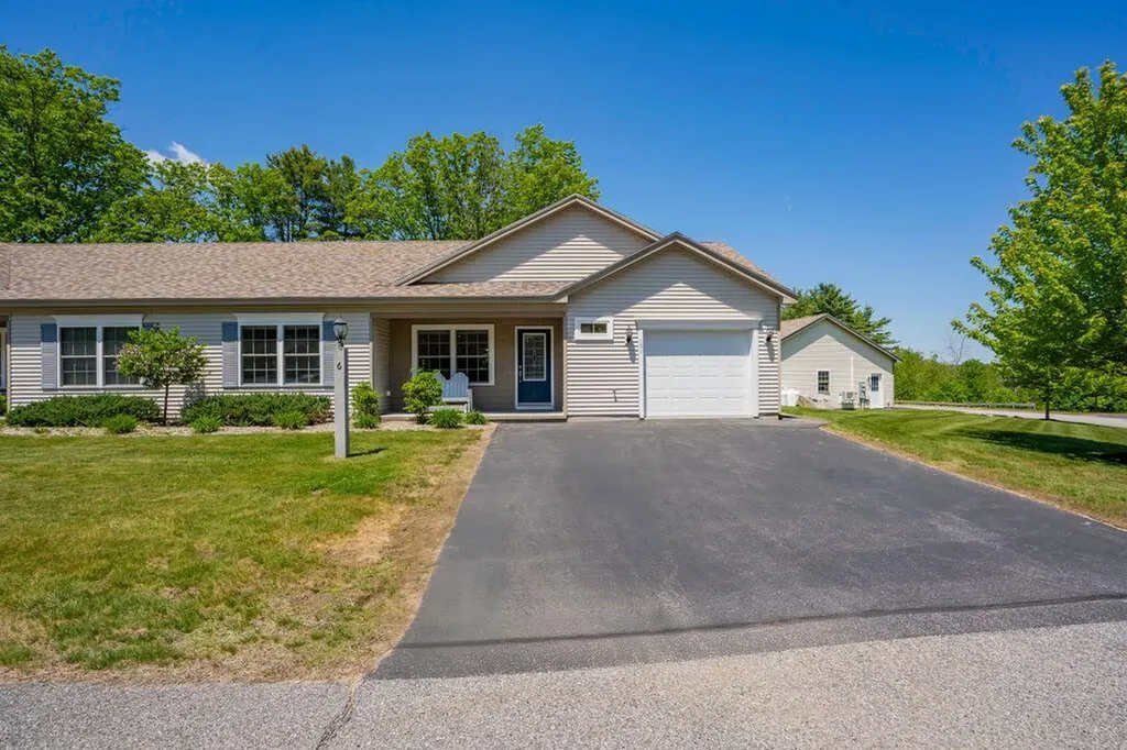 6 Berry Lane Biddeford ME 04005